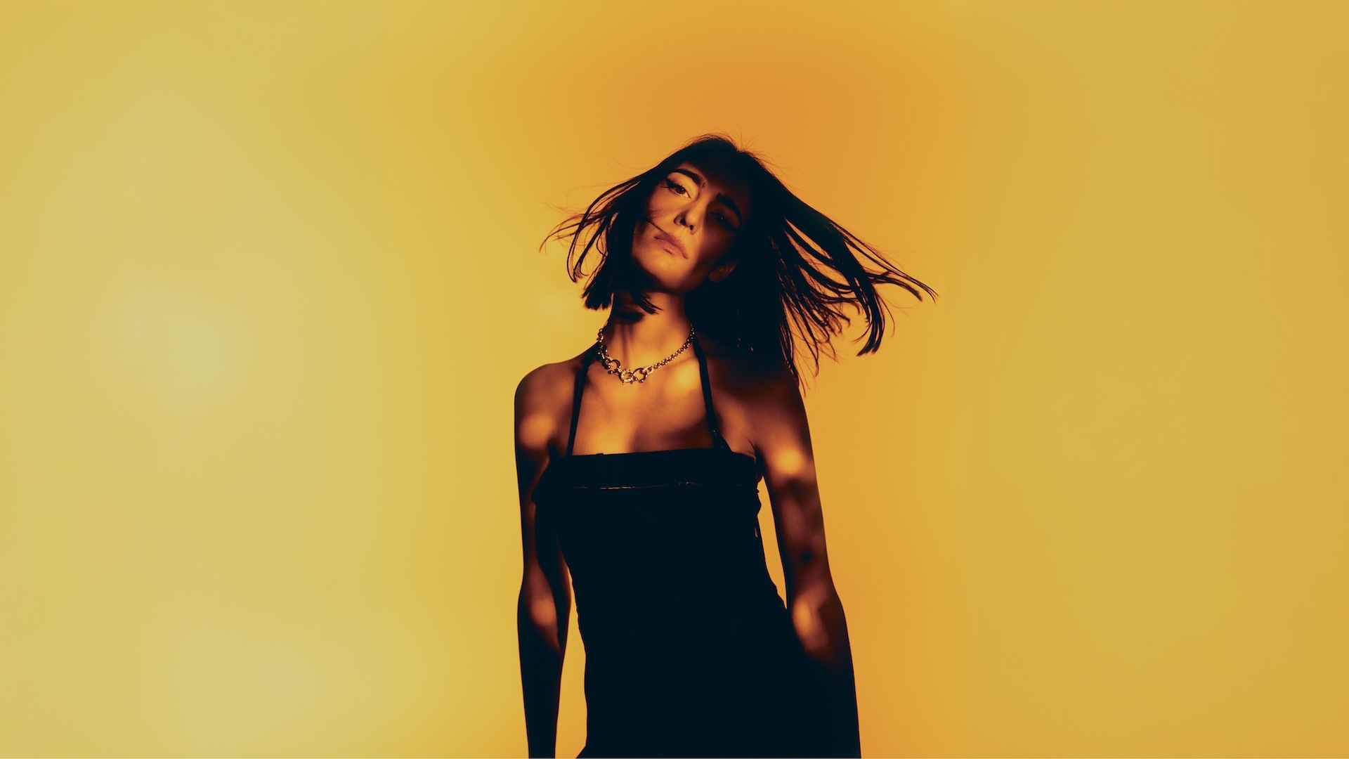 Zehn Jahre ohne Album. Amelie Lens hat sich endlich getraut